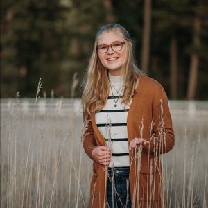 Meet your Posher, Stacia